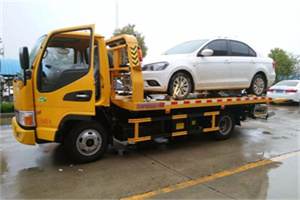 驿城附近拖车救援24小时服务热线